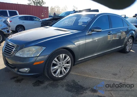 2009 Mercedes-Benz S 550 from USA, damaged, VIN WDDNG71X89A274632